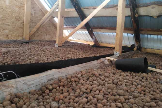 Утепляем потолок керамзитом — преимущества материала