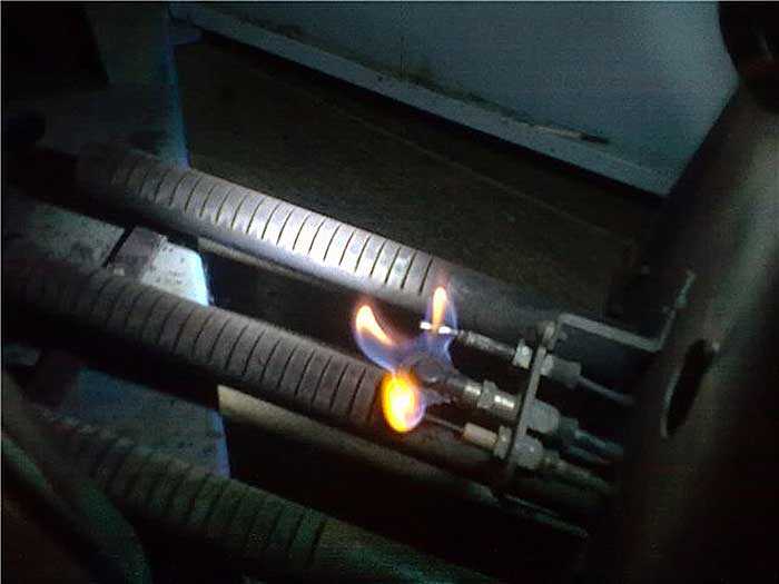 Запальник газового котла и других отопительных агрегатов используется для розжига топливной смеси. Виды запальников и их особенности. Стационарные и переносные модели.