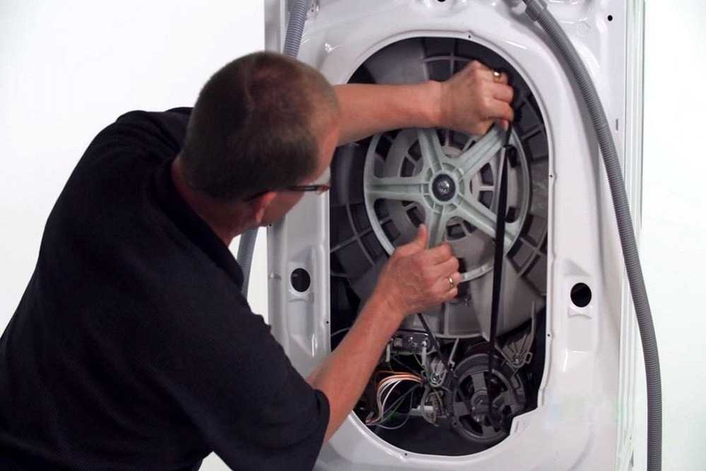 Почему стиральная машина бьет током и что предпринять