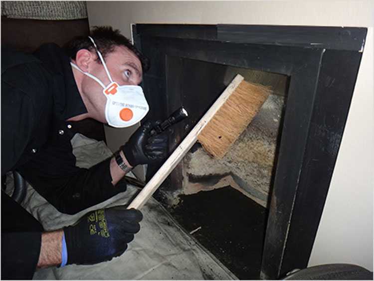 Чистка дымохода, как прочистить дымоход в частном доме от сажи своими руками, полено для чистки