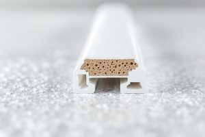 Дюрополимер: что это за материал для плинтусов