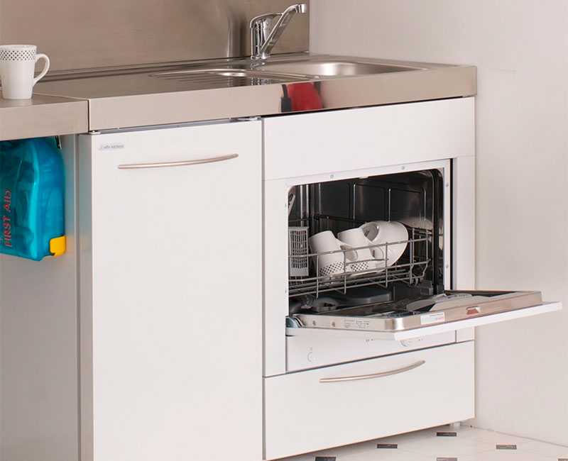 Выбираем маленькую, компактную посудомоечную машину под раковину или мойку на кухне