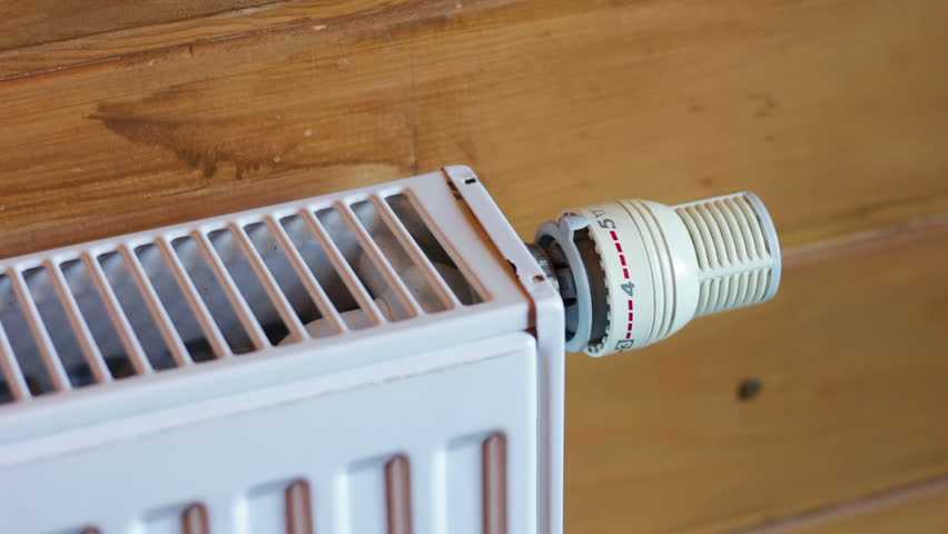Шумит радиатор отопления в квартире что делать?
