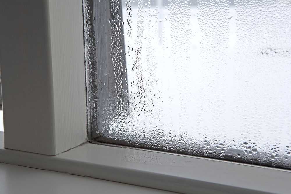 Может быть стекло причиной возникновения холода от пластиковых окон