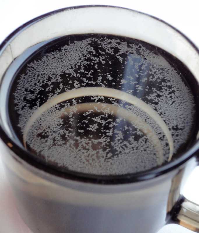 Почему кипячение воды в чайнике опасно для здоровья