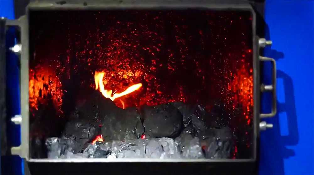 Как топить угольной пылью я - кочегар - смотреть видео на zvideox.ru