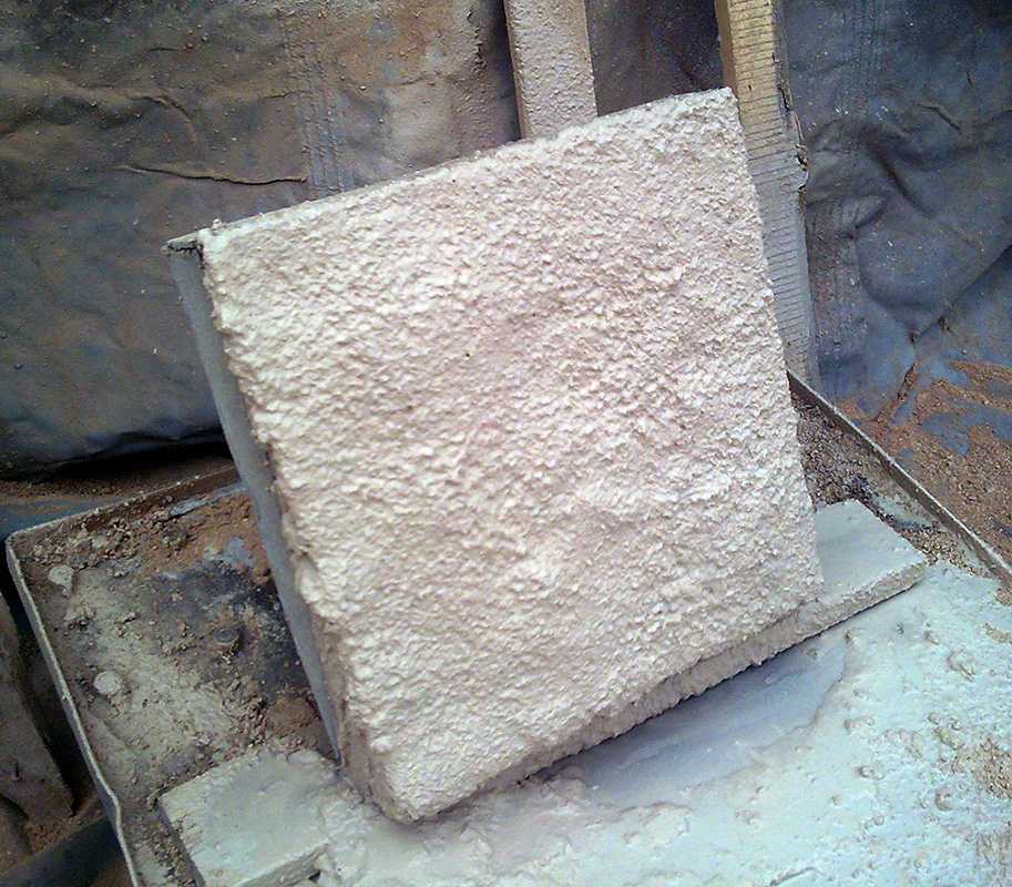 Пусть печь простоит целый век: как приготовить раствор из шамотной глины для кладки