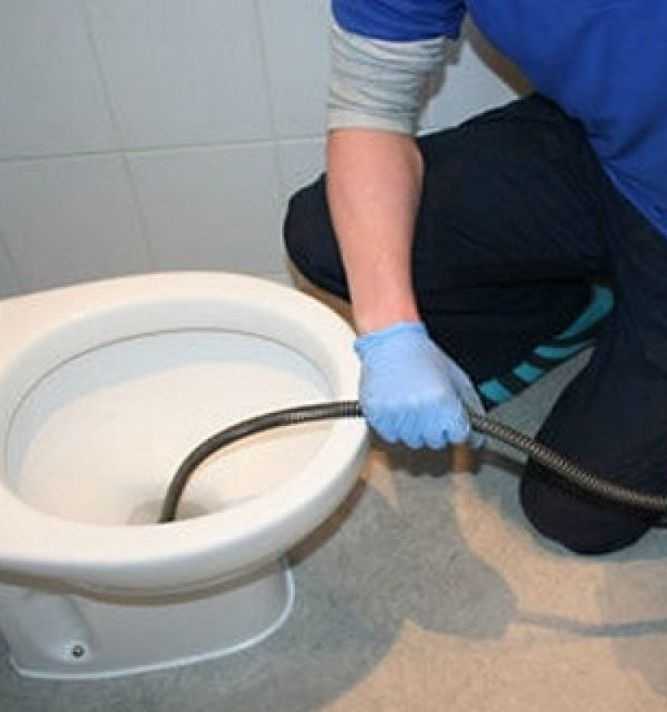 Как пользоваться сантехническим тросом для чистки труб: обзор видов, описание, характеристики, как и когда используется