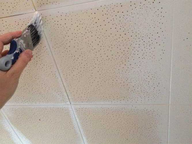 Как почистить потолочную плитку из пенопласта - постройка