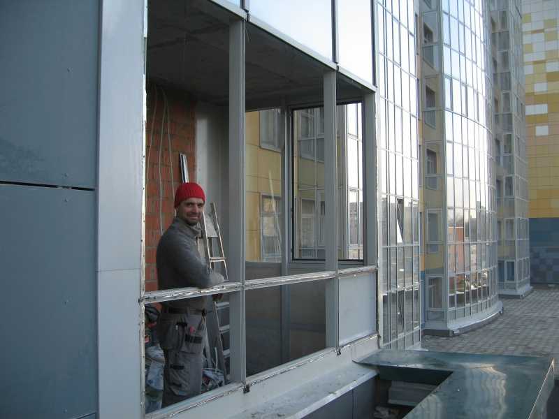 Утепление балкона и лоджии с холодным остеклением